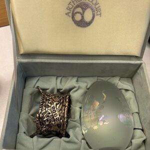 Arthur Court 2000 Frosted Egg with Etched Rabbits Metal Stand in Velvet Box